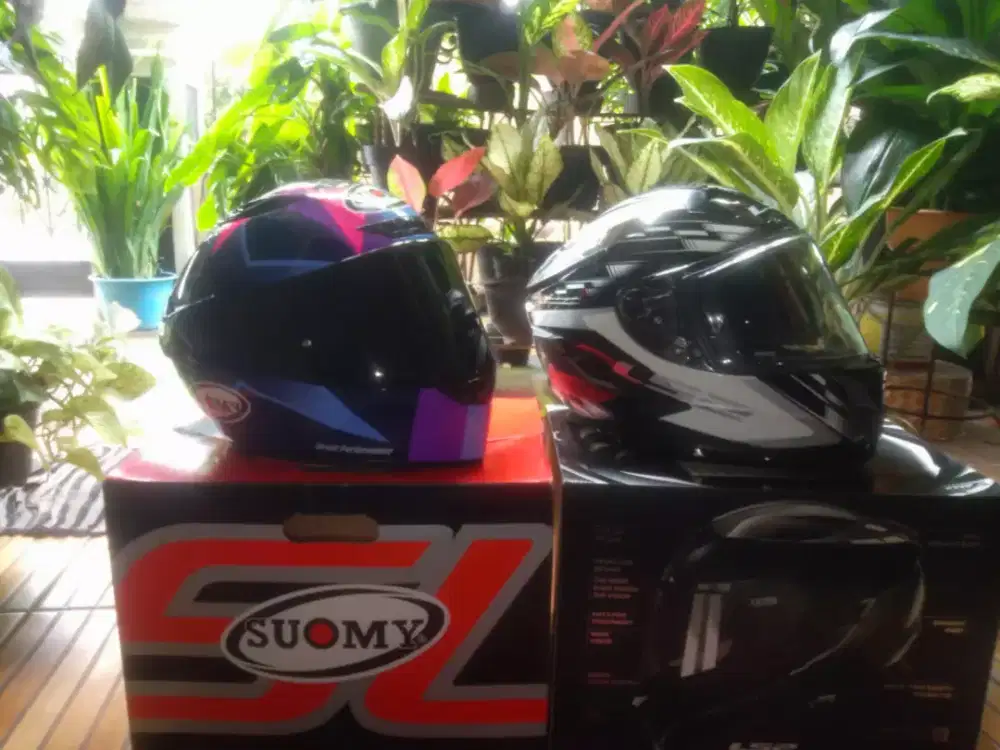 Suomy track-1 Bastianini+LS2 challenger GP black white