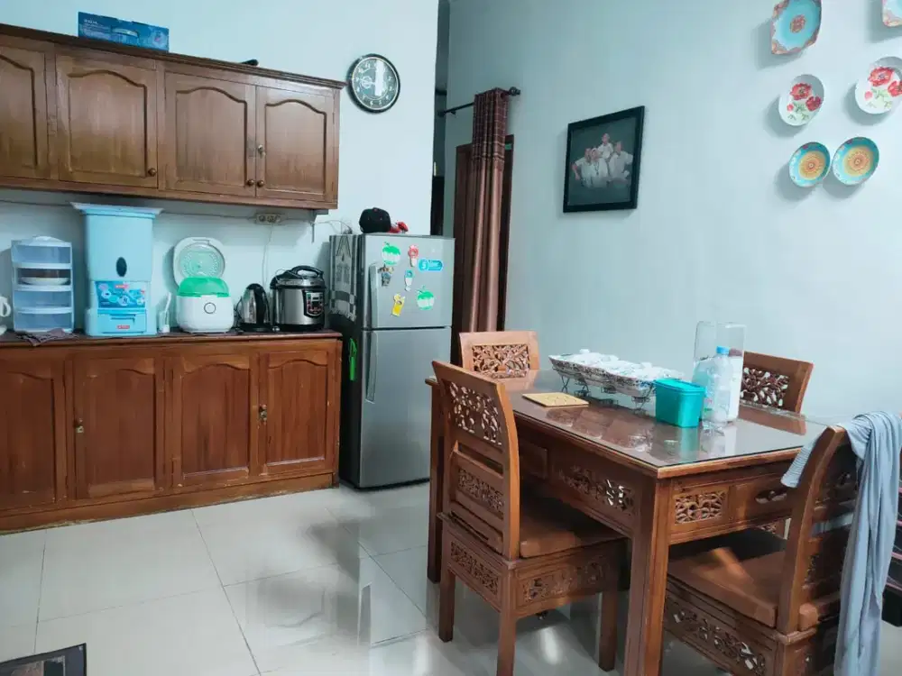 RUMAH EKAWARNI MEDAN JOHOR LAHAN LUAS KAWASAN NYAMAN