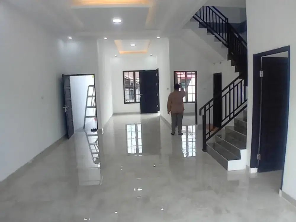 RUMAH PAING INTI KOTA DI JL DARUSSALAM 100 MTR AJA KE JL GATOT SUBROTO