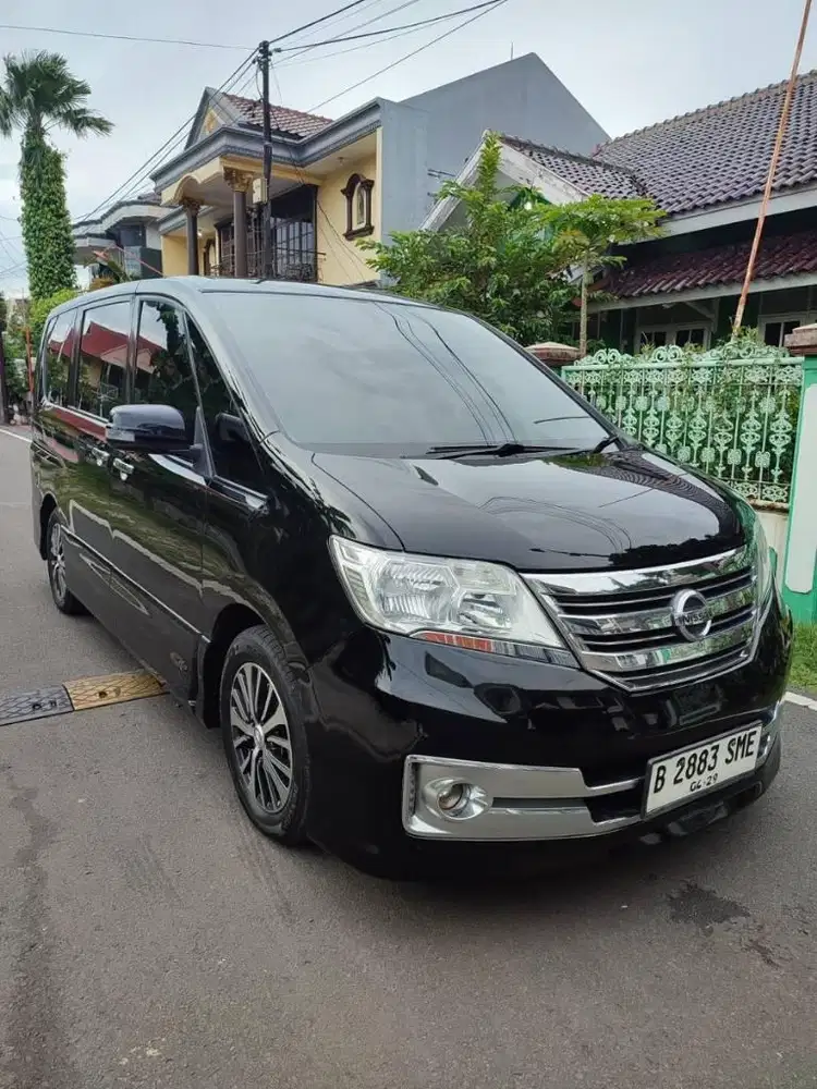 nissan Serena hws Autech panoramic th 2014 Hitam nopol Ganjil jakarta