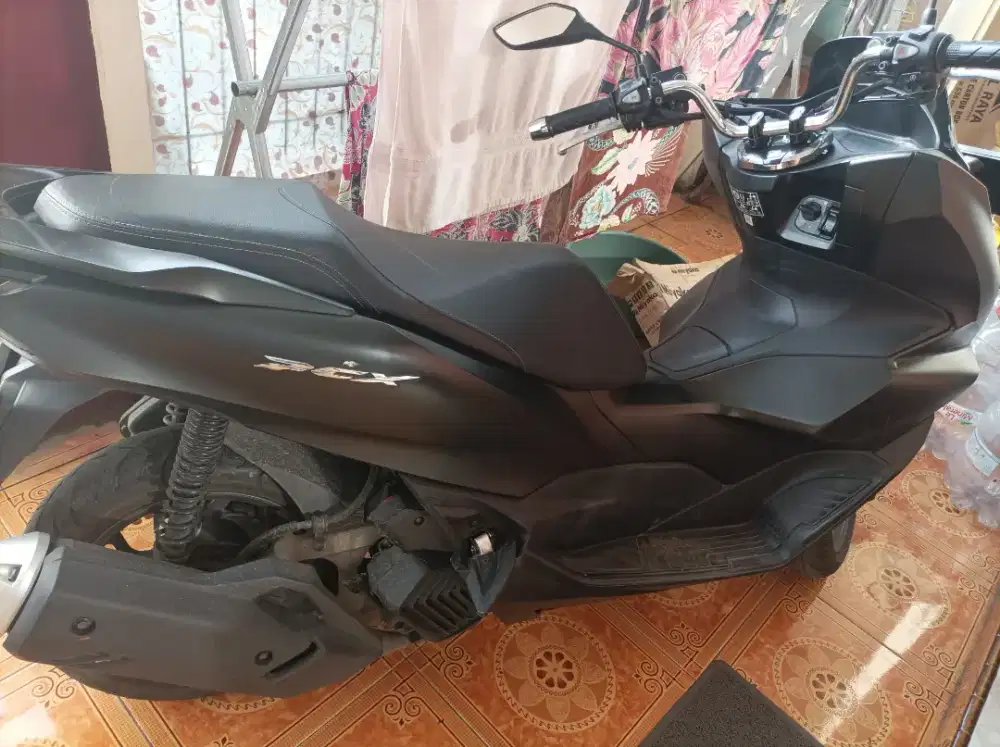 PCX CBS HITAM 2022