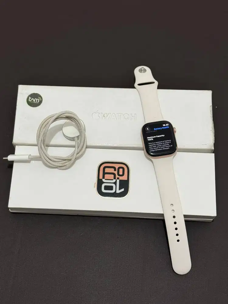 Apple Watch Series 10 46mm masih garansi IBOX