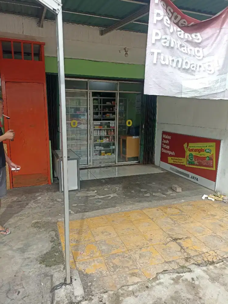 Take over usaha toko obat