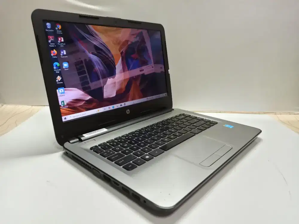 Laptop sekolah /karyawan.. Hp Notebook 14 i3 Gen5 /8GB /128 GB /500GB