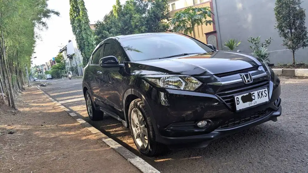Dijual HRV 1.5 E A/T 2018, super terawat!