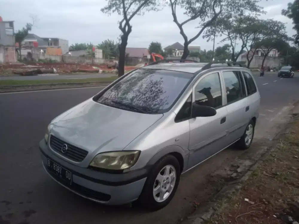 Chevrolet zafira matic th 2000 orisinil