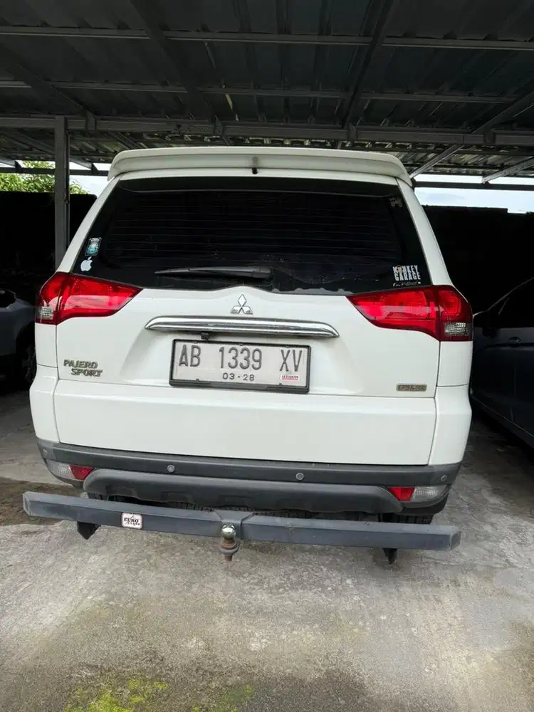 Pajero Sport Dakar 4x2 pemakaian 2014