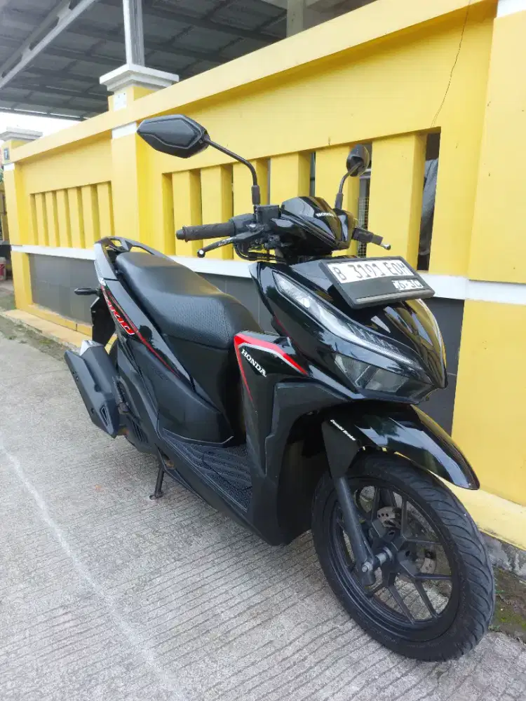 Vario 2019 hitam pajak hidup low km 23ribu