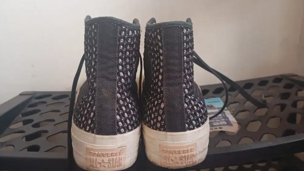 Sepatu CONVERSE jarang pakai