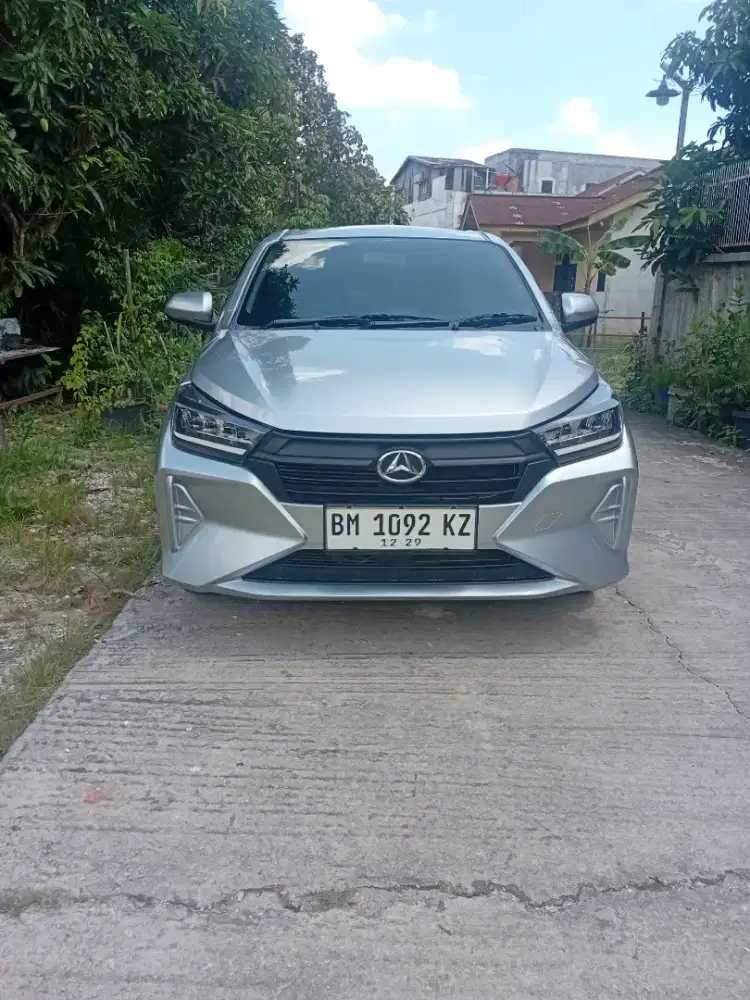 Daihatsu new ayla 1,2 R manual