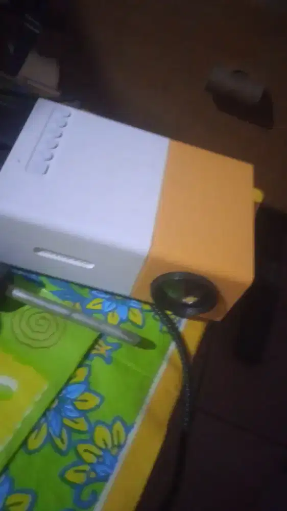 Jual prokyektor mini