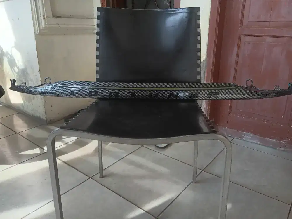 Trunk Lid fortuner vrz carbon