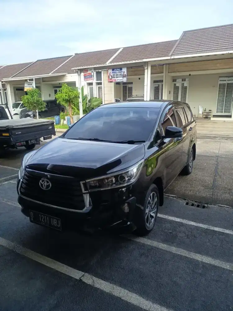 Innova V 2.4 Diesel 2022 AT