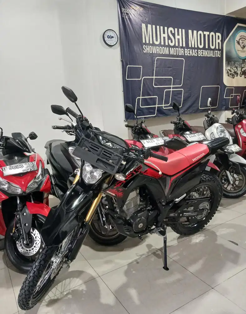 KM 5 RIBU, CRF 150 L TAHUN 2023, SEPERTI BARU, MUHSHI MOTOR.
