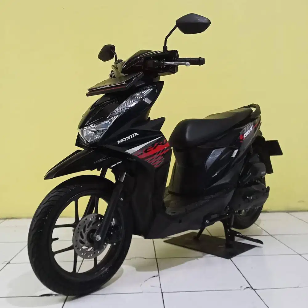 Honda Beat Tahun 2022 Hitam