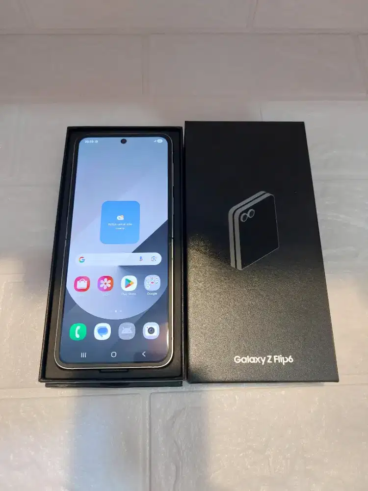 Samsung z flip 6 12/256 second resmi