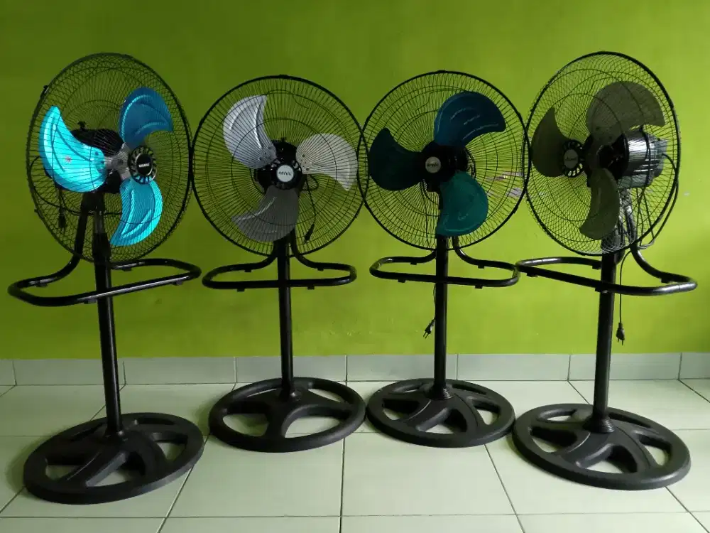 Kipas angin tegak/duduk merk Arashi 18 inc