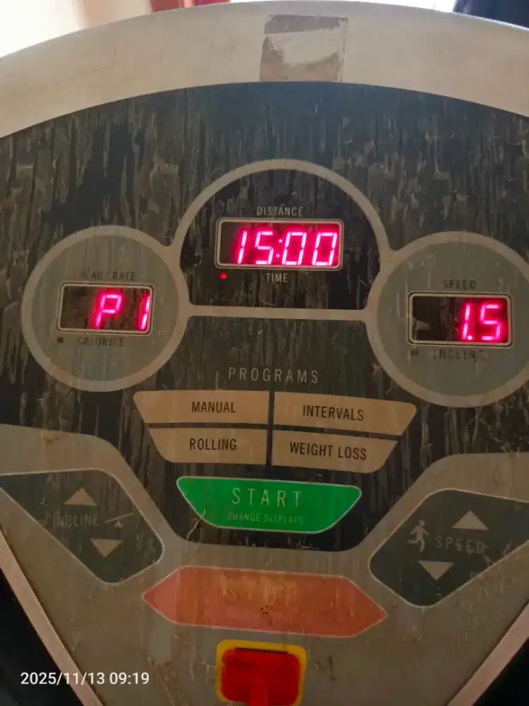 Treadmill kondisi dijamin normal