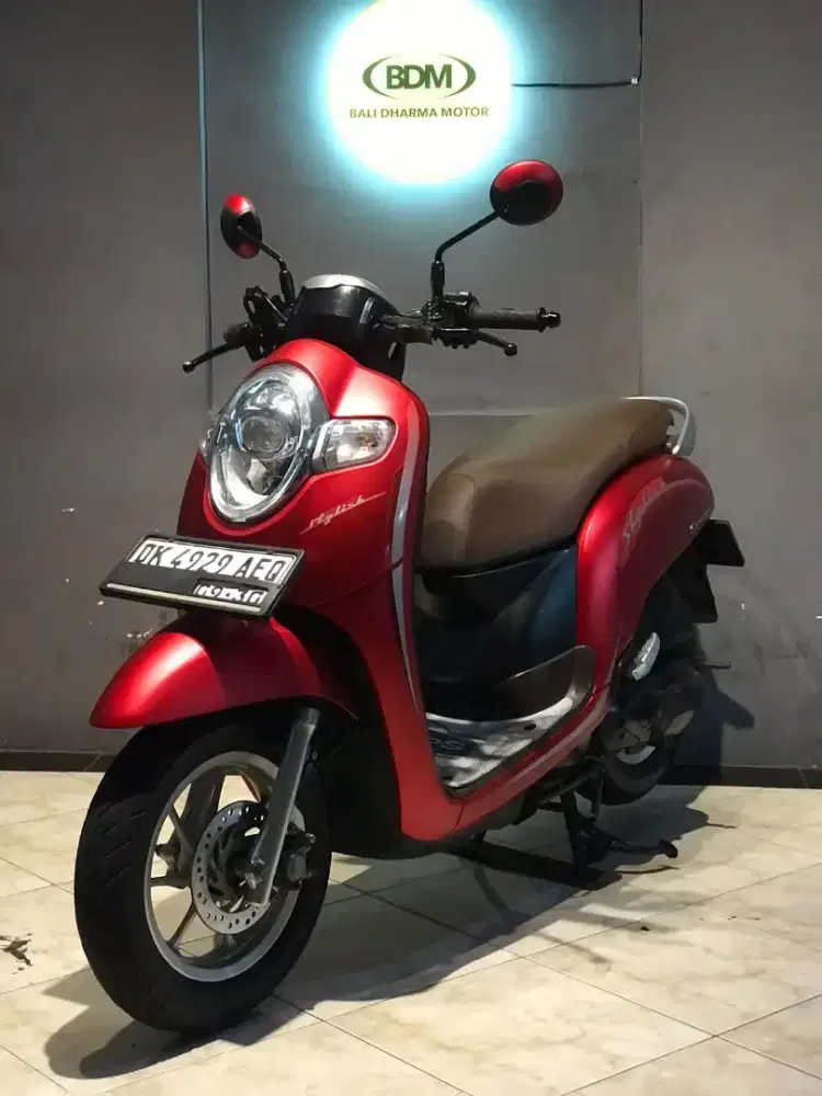 DP 500K / BUNGA MENURUN2 % / HONDA SCOOPY TAHUN 2019