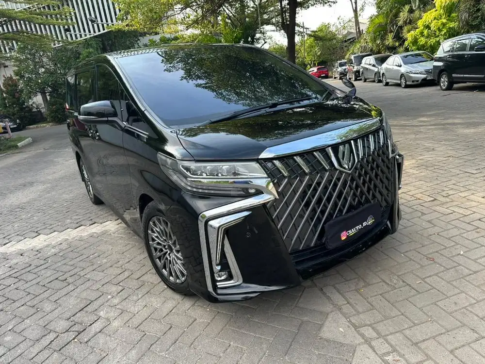 Toyota Alphard SC CBU 2015 Hitam Facelift 2018