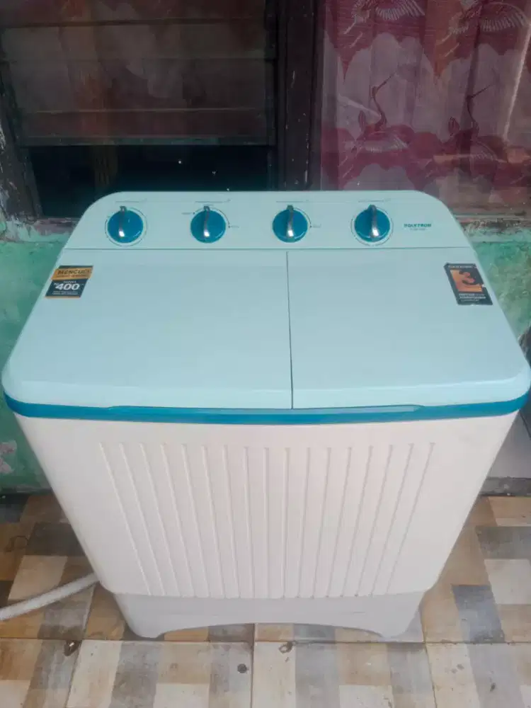 Mesin cuci Polytron