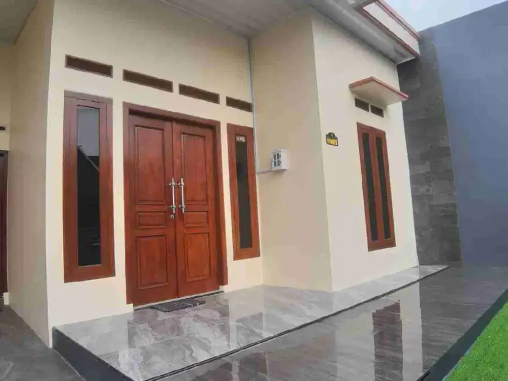 RUMAH SEWA  TEMBALANG SIAP HUNI CANTIK DAN BERSIH