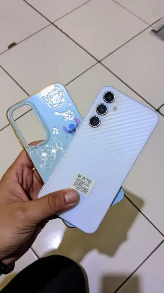 Samsung a35 5g white