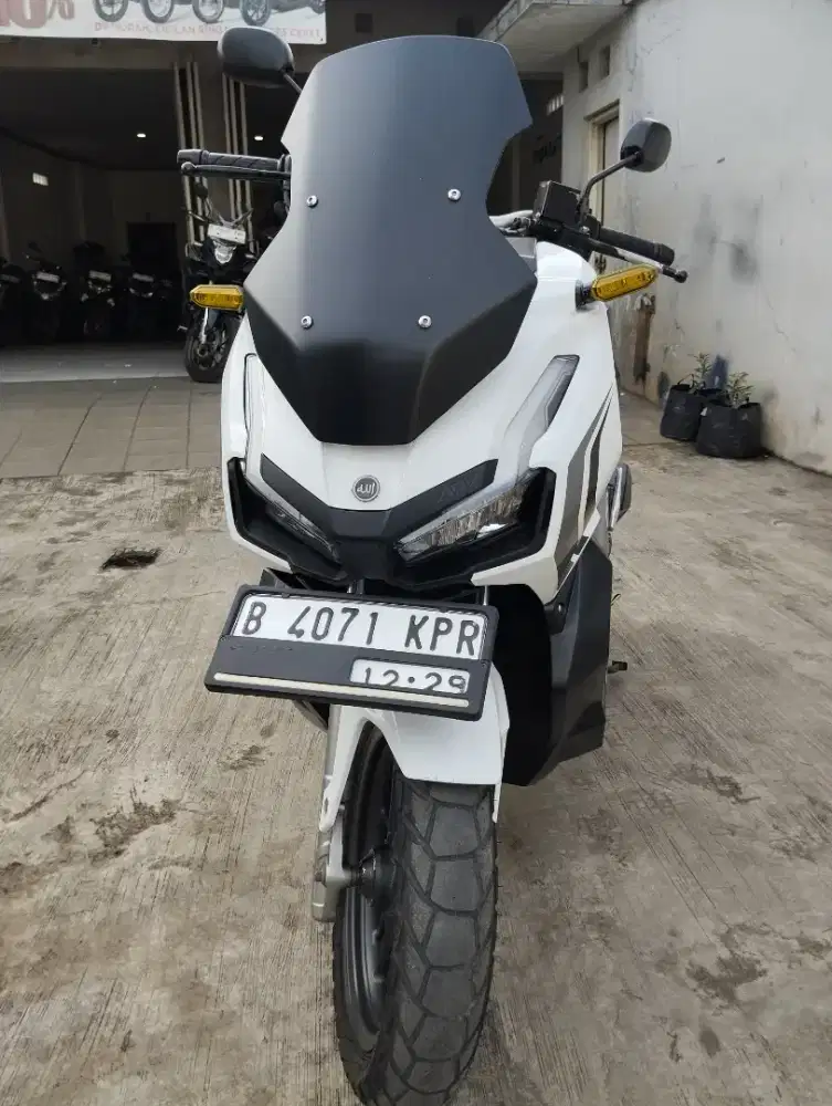 DP 750RB ADV 150 ABS 2019 KM 18K PAJAK ON CASH KREDIT / TUKAR TAMBAH