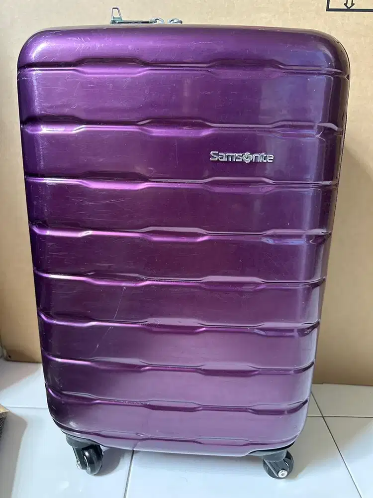 Koper Samsonite Uk. Cabin size 20 inch