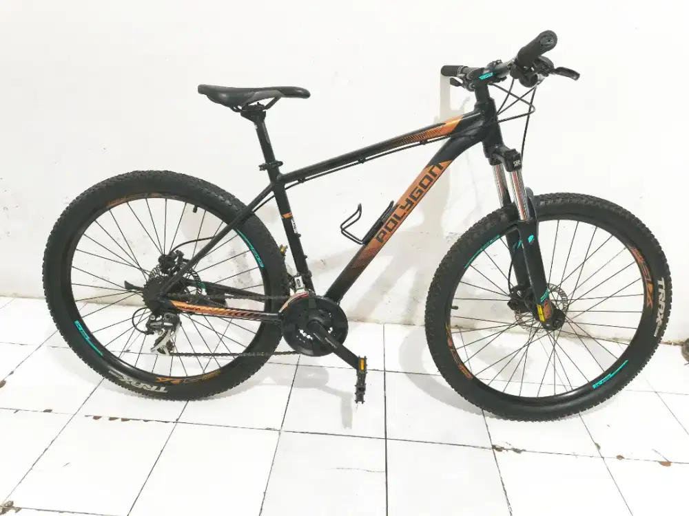 Poligon primer 4 m 27.5