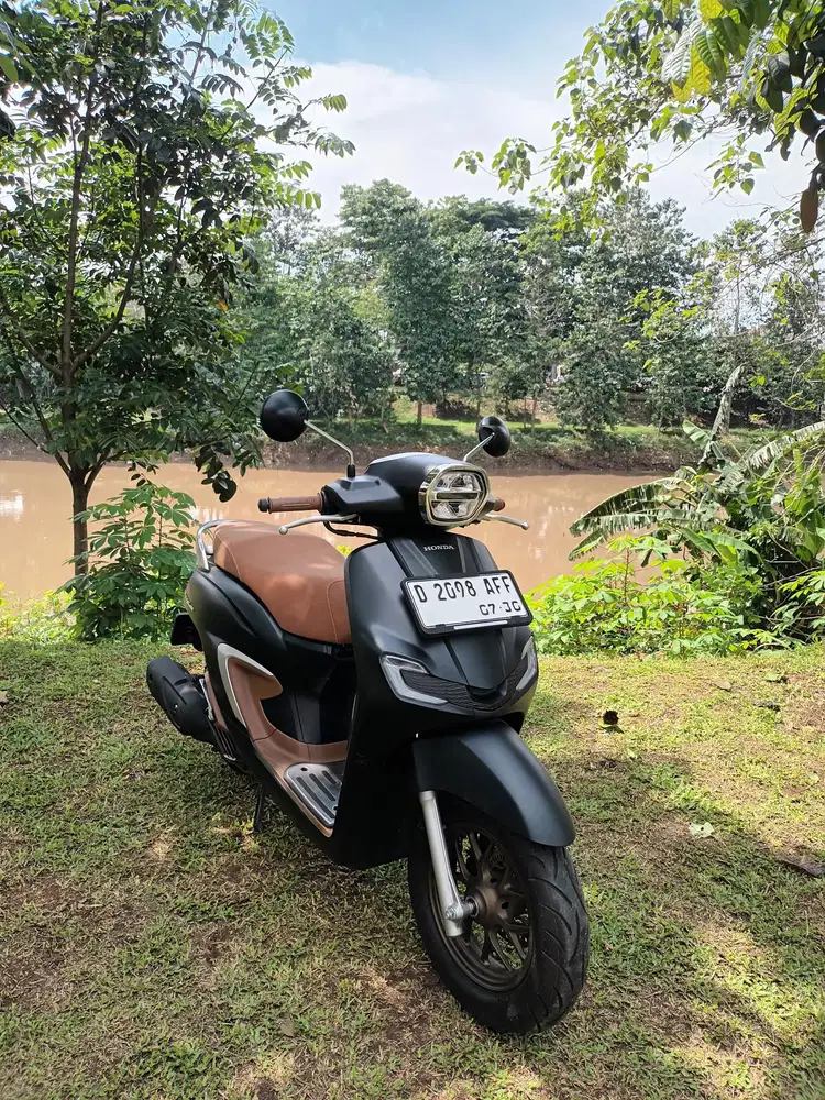 NEW YAMAHA GRAND FILANO HYBRID ABS 2025