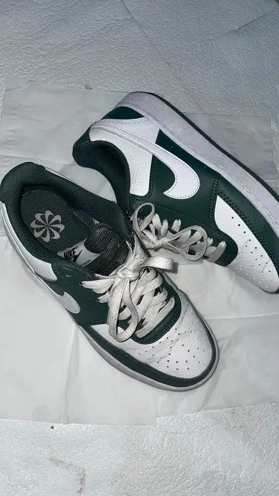 Sepatu Nike Court Vision Green-White sz. 38,5