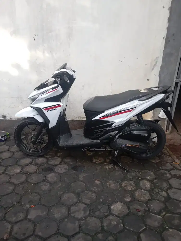 Vario 125 LED OLD