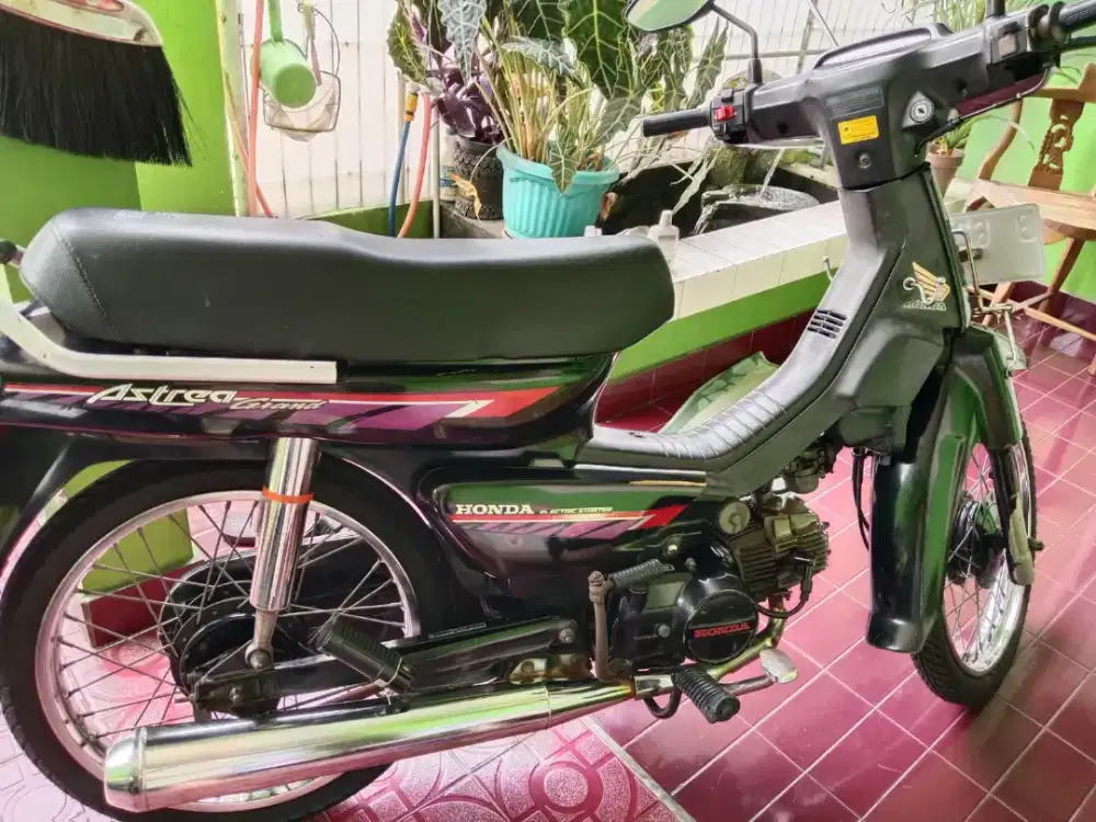 Jual Motor Honda Astrea Grand