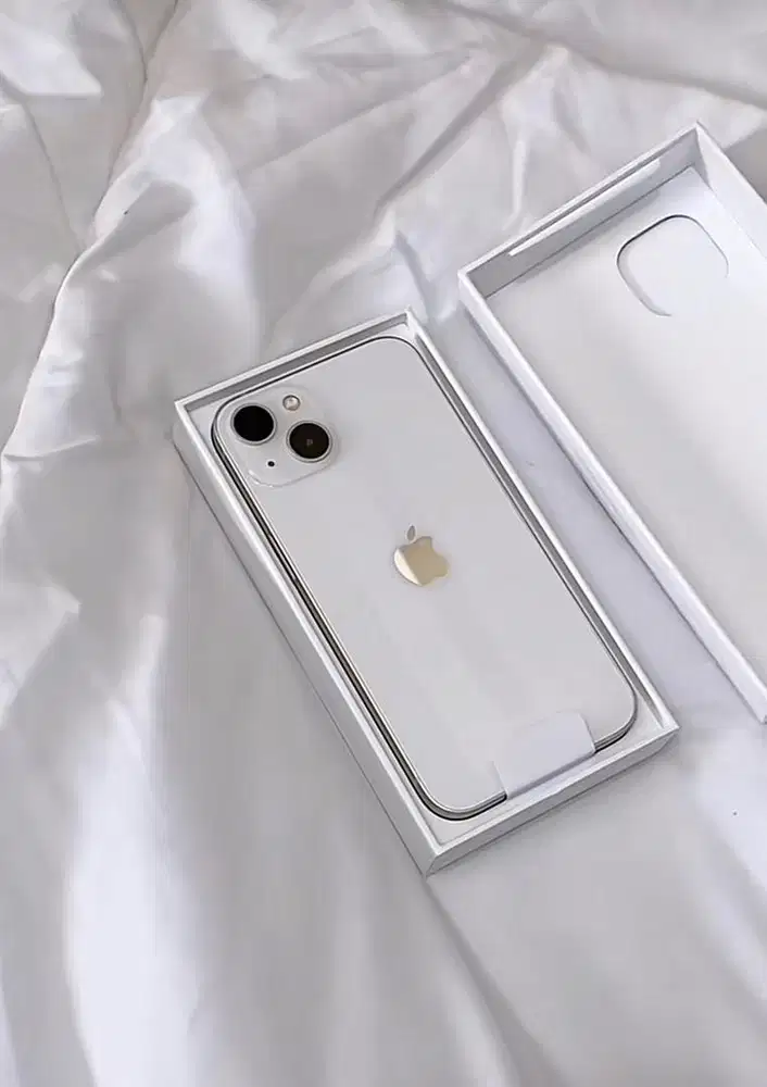 iPhone 13 128GB iBox