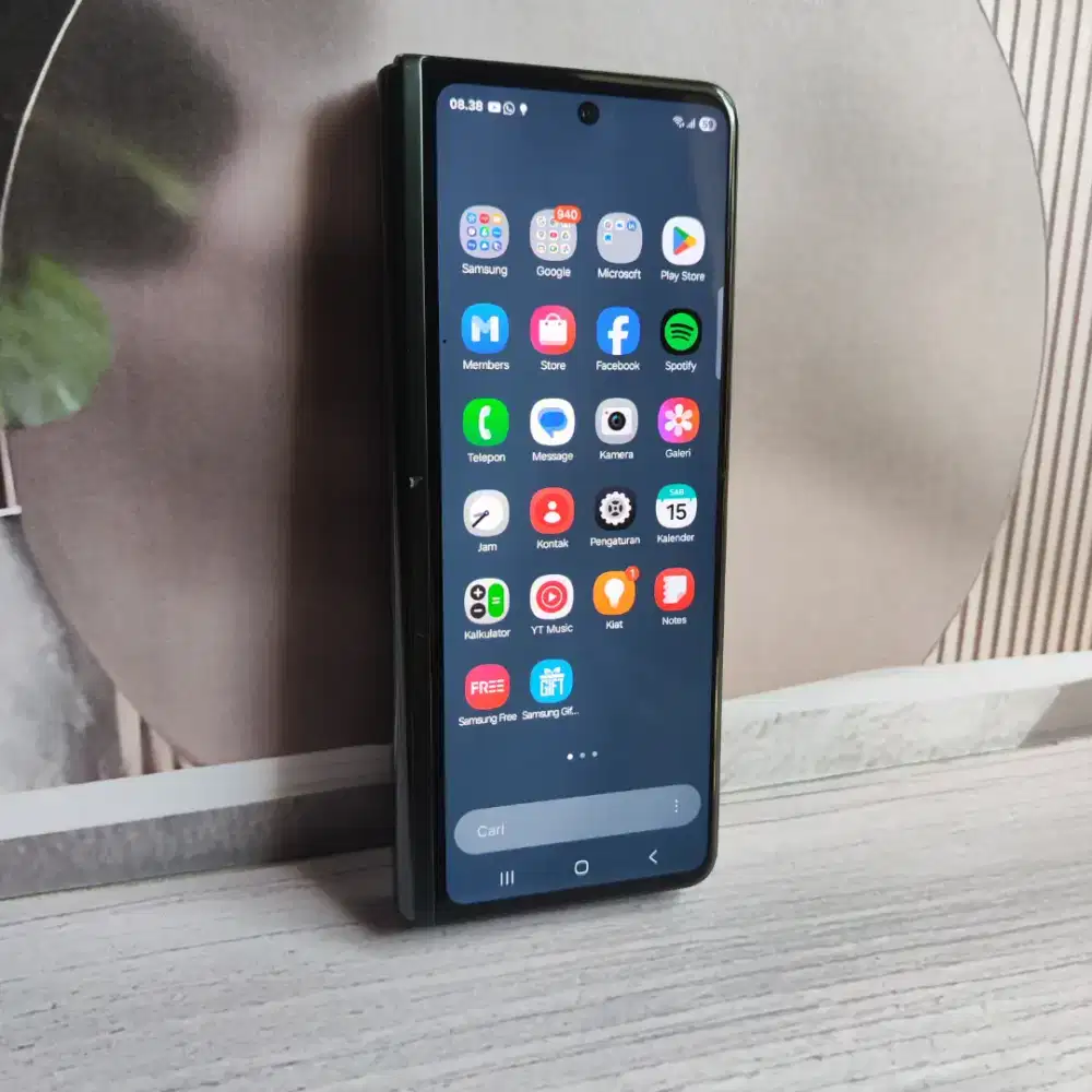 Samsung z fold 3 256 GB minus lcd tengah rusak