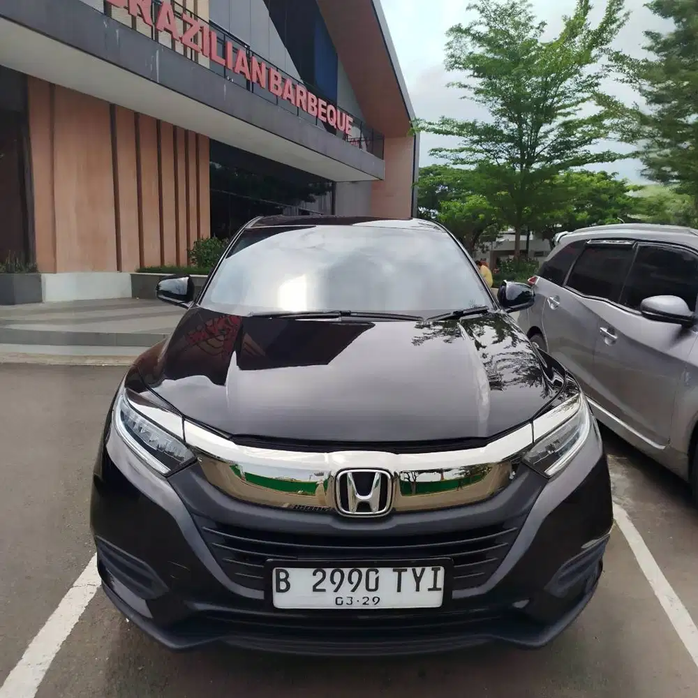 Honda HRV HR-V SE CVT Matic AT Tahun 2019 Hitam , 2020