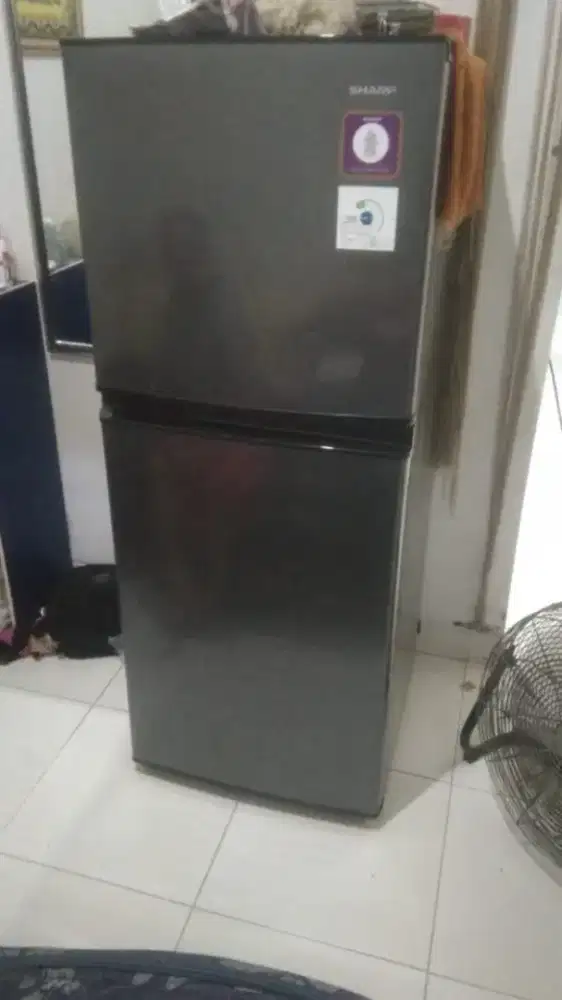 dijual kulkas sharp 2 pintu seri sj-236 new