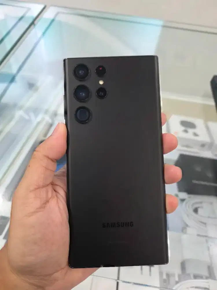 Samsung S22 ultra (12/256) minus tompel Fullset Original