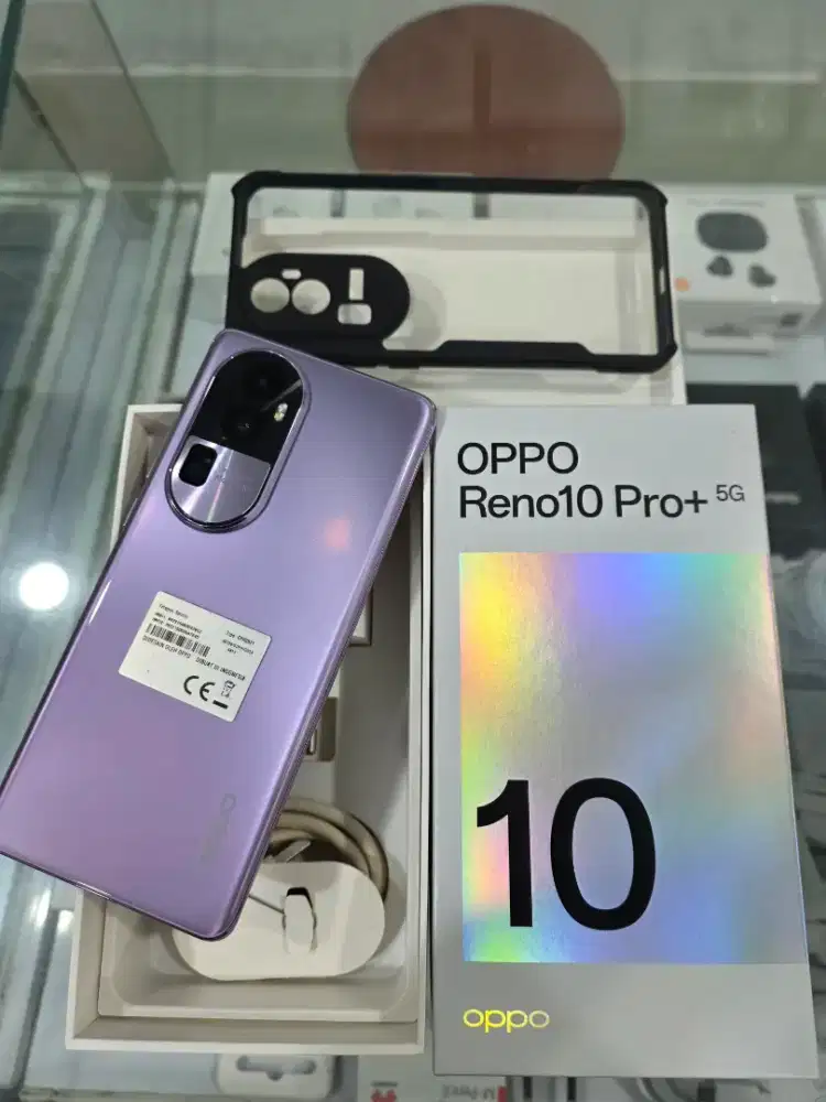 Oppo Reno 10 Pro Plus (12/256) Snapdragon 8+ Gen 1