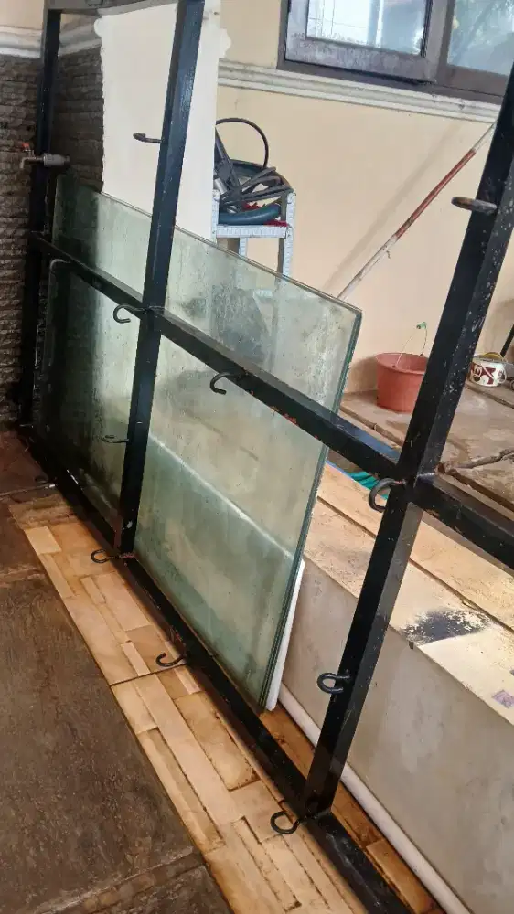 KANOPI KACA TEMPERED 2X1m + RANGKA