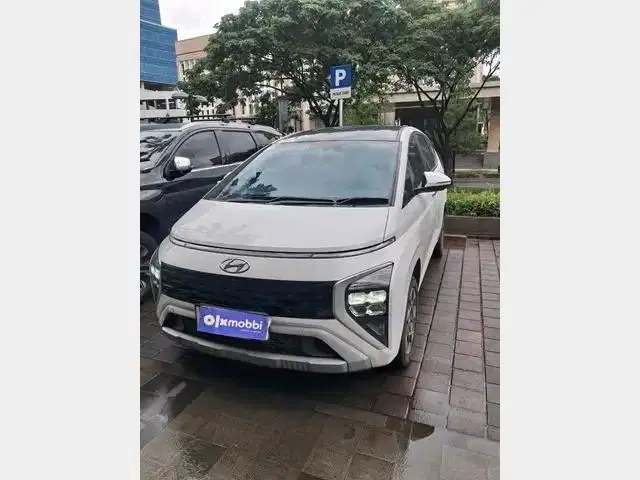 Like New TDP 10JT Hyundai Stargazer 1.5 Prime Bensin-AT 2022 Putih