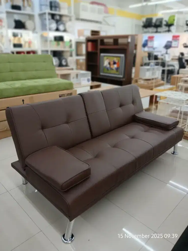 GENI RELAX SOFA W/ CONSOLE – Brown PU-A5