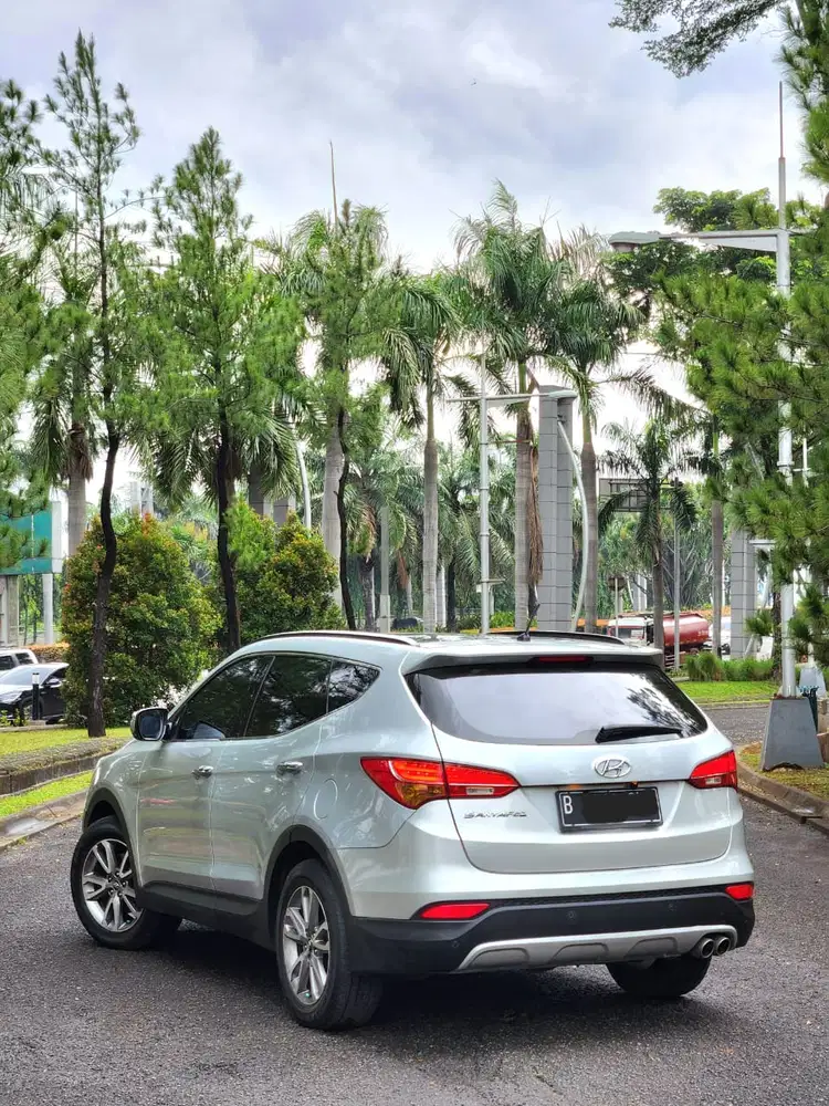 Hyundai Santafe 2.4 AT 2014 SIAP PAKAI!