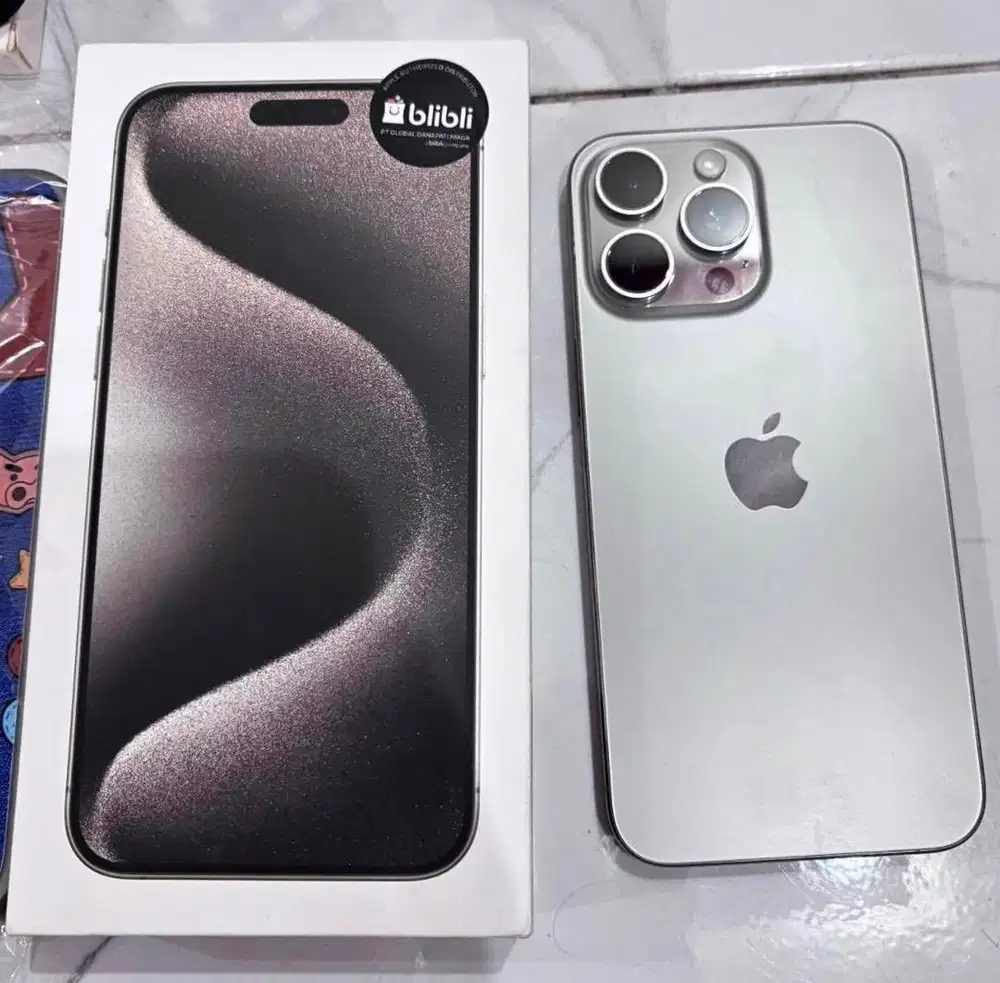 Iphone 15 pro max 256 GB garansi resmi
