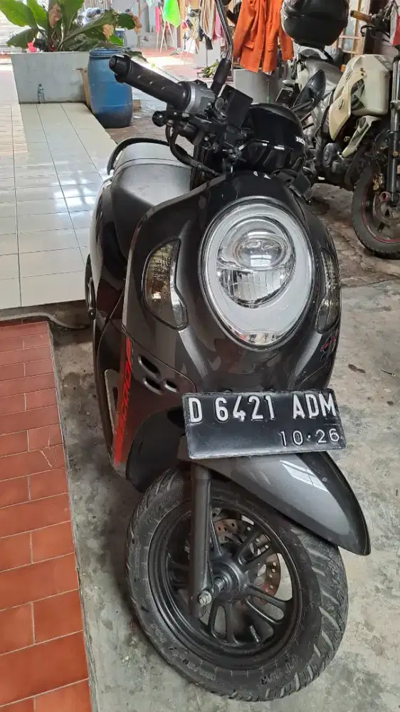 Honda scoopy 2021 km rendah