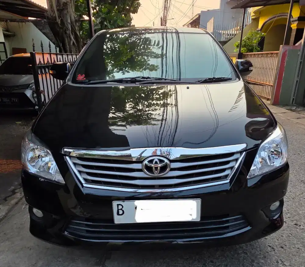 Toyota Innova 2013 / 2012 V Automatic TGN PERTAMA