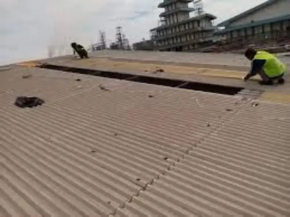 Tukang perbaikan atap bocor renovasi pemasangan baja ringan plafon pvc