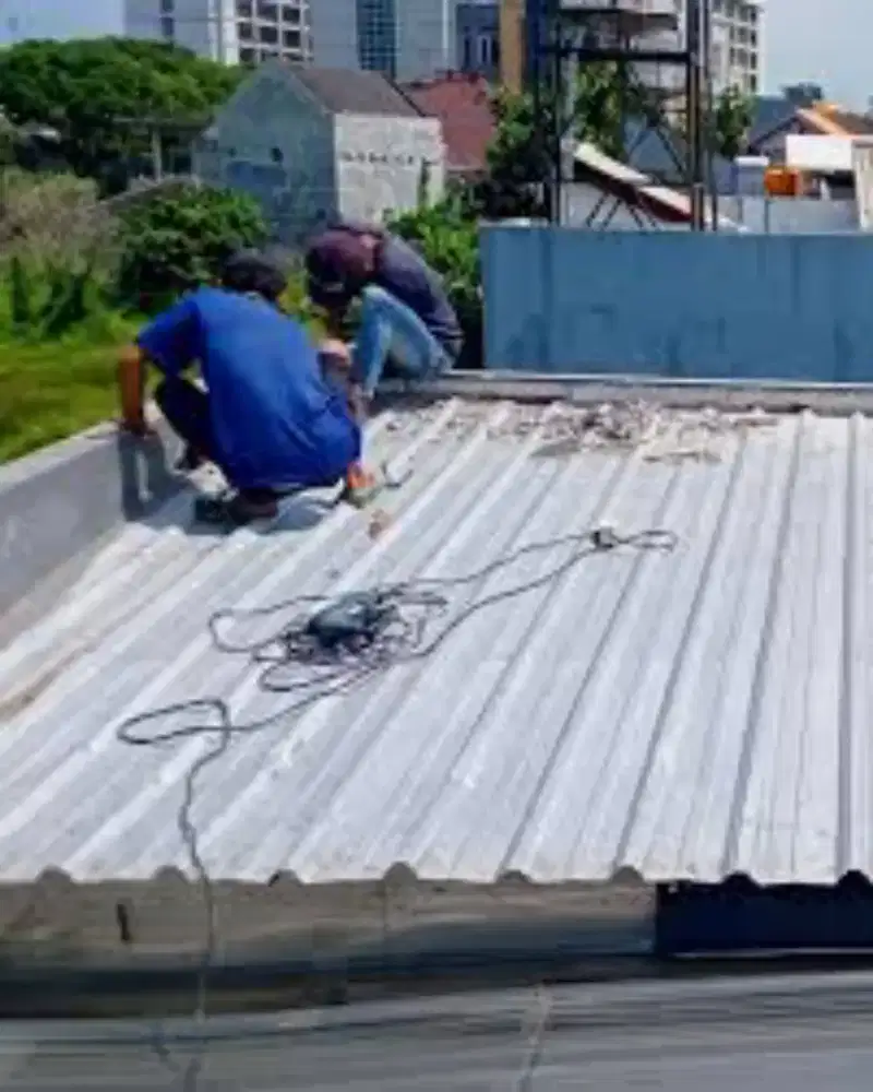 Tukang perbaikan atap bocor renovasi pemasangan baja ringan plafon pvc