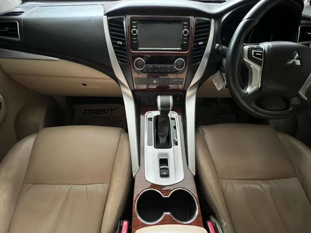 pajero sport dakar ultimate 4x2 2017